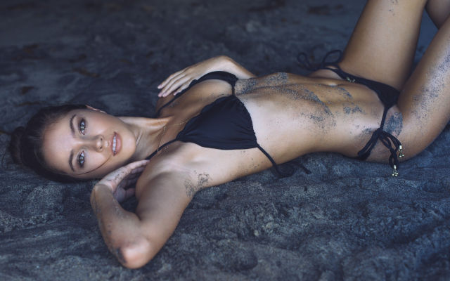 2048x1367 pix. Wallpaper cameron rorrison, tanned, black bikini, sand, sand covered, beach