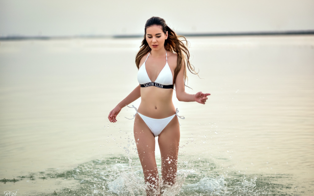 2048x1367 pix. Wallpaper white bikini, belly, outdoors, water, sea, brunette, sexy
