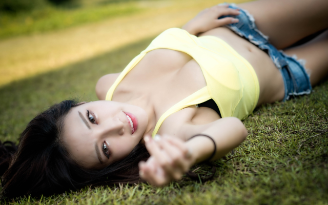 2560x1600 pix. Wallpaper grass, green, cleavage, outdoors, jean shorts, face, asian, sexy