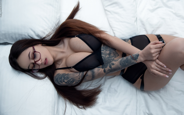 2560x1709 pix. Wallpaper tanya bahtina, top view, black lingerie, in bed, tattoo, glasses, cleavage, pillow, long hair, lingerie, busty, boobs, big tits