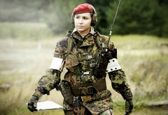 girl, women, military, soldat, germaniya, germany, bundeswehr, beret, signaller wallpaper