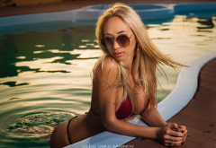 blonde, tanned, bikini, sunglasses, swimming pool, sexy wallpaper