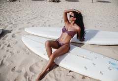 beach, sand, tanned, surfboard, sunglasses, bikini, smiling, armpits, sexy wallpaper