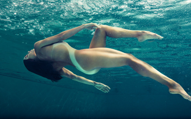 2048x1209 pix. Wallpaper natalie coughlin, strategic covering, swimming pool, tan lines, legs, nude, underwater