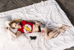 natalia shardina, t-shirt, tattoo, hips, top view, belly, sexy, in bed wallpaper