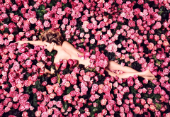 lea seydoux, french actress, nude, roses, flowers wallpaper